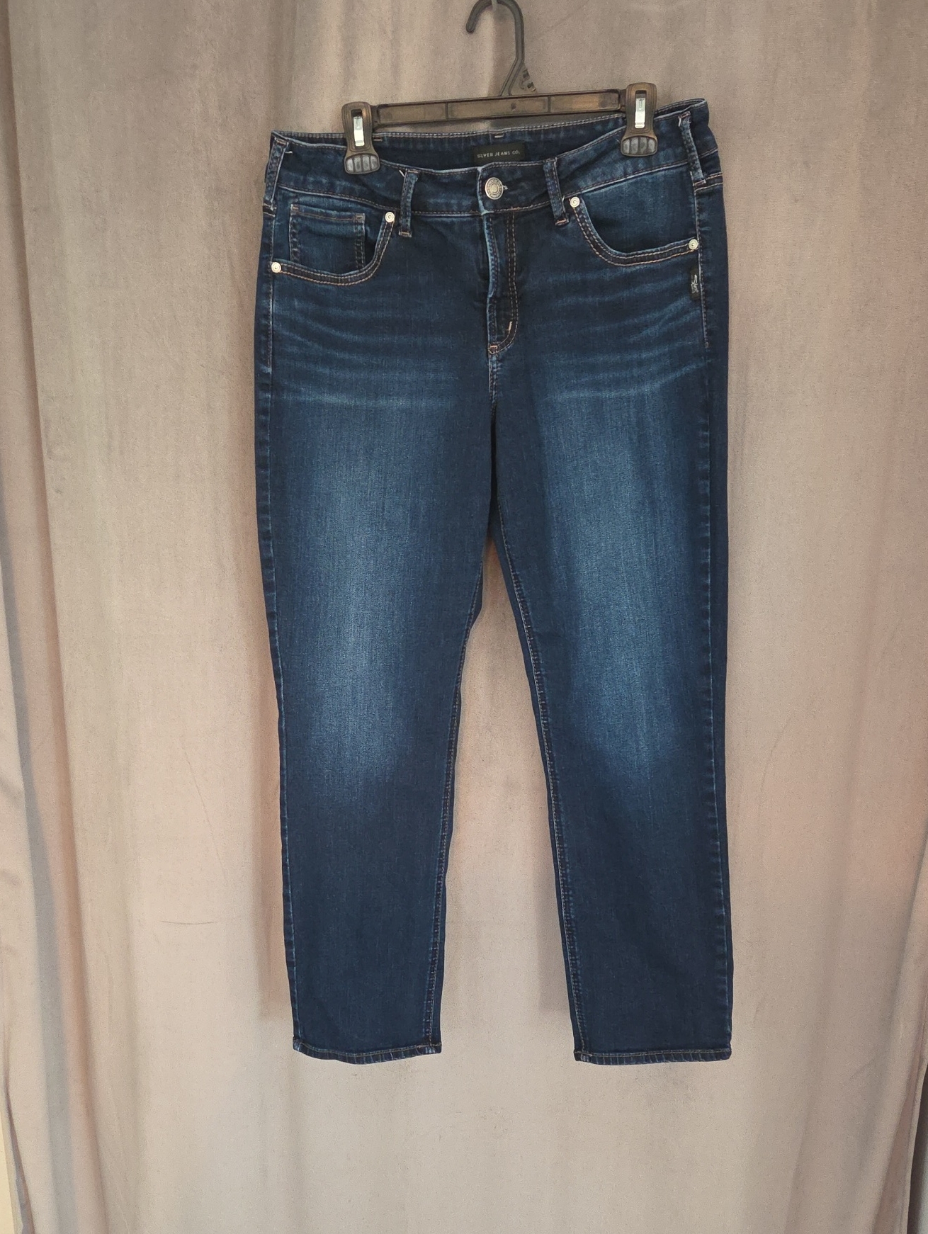 Silver Jeans Size 34 Dark Indigo Cropped Slim Fit